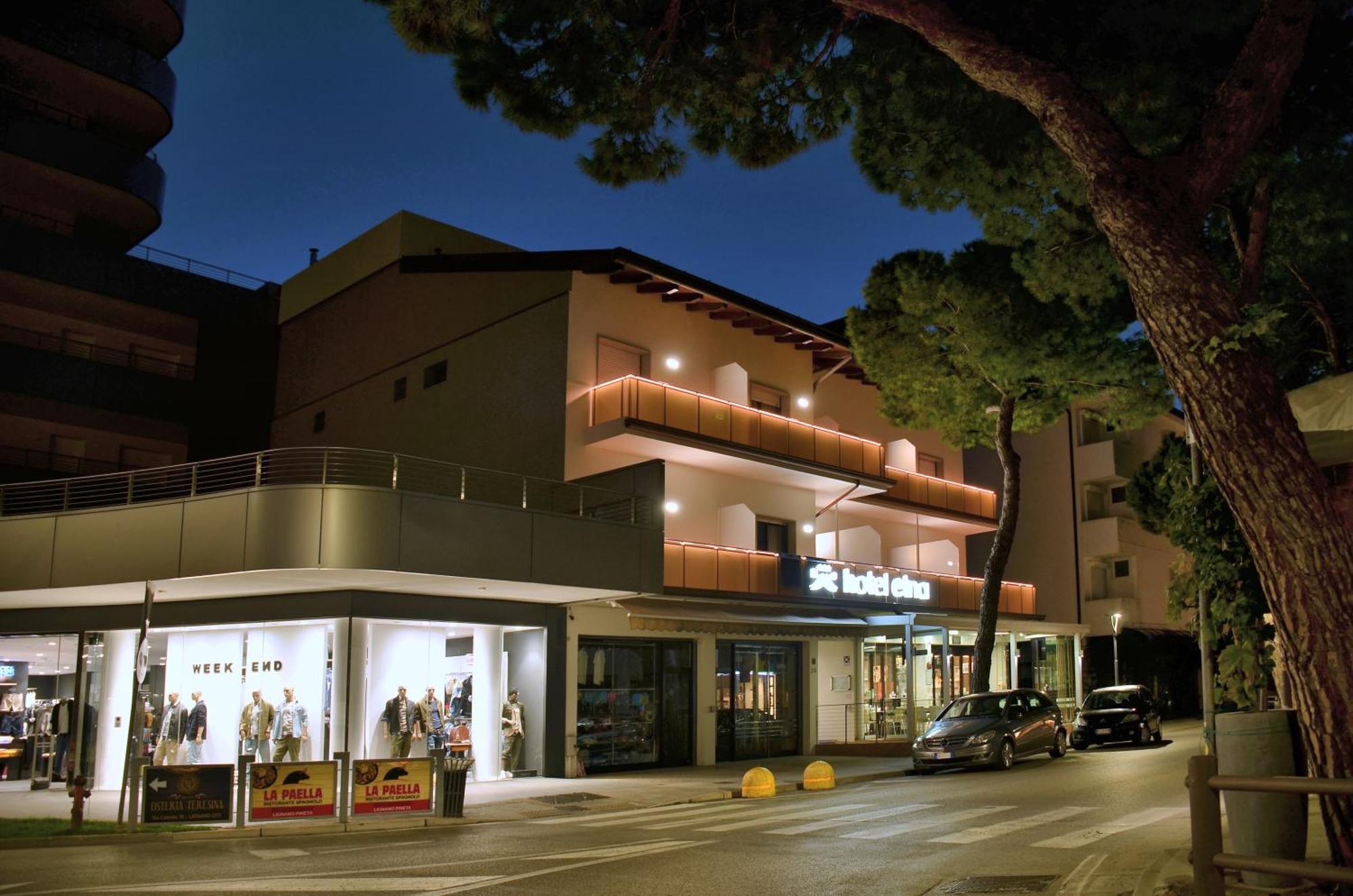 Hotel Etna Lignano Sabbiadoro Exterior foto
